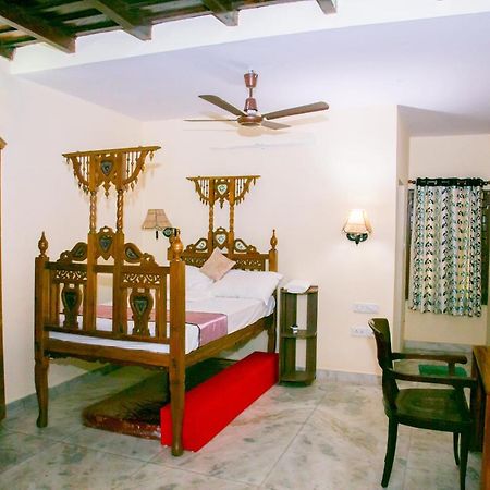 Trium Heritage Villa Chengannur Exterior photo